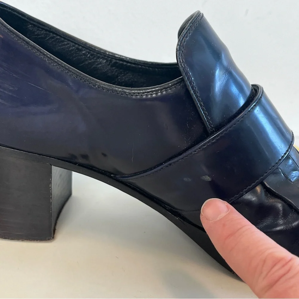 Sz. 10 Miu Miu Navy Loafers with Fringe Detail - Picture 13 of 15